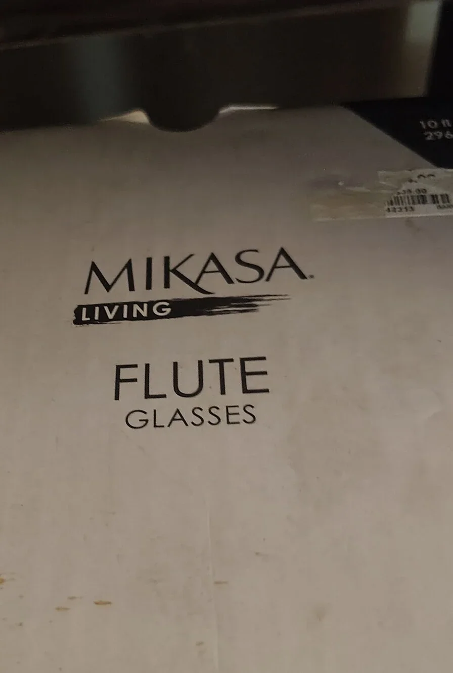 Mikasa Living Mia Glass Champagne Flutes Set of 4 NIB
